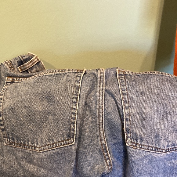 PNC Basic Jeans - Picture 5 of 5